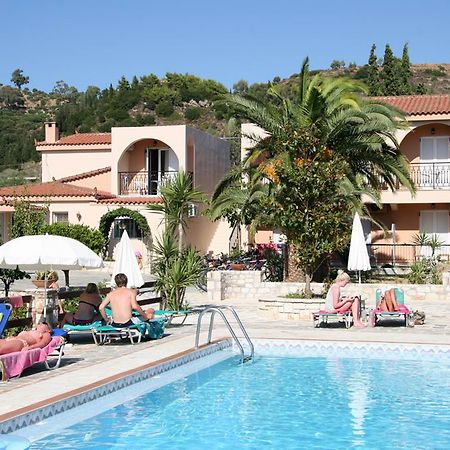 Daniel Hotel (Adults Only) Kalamákion Dış mekan fotoğraf