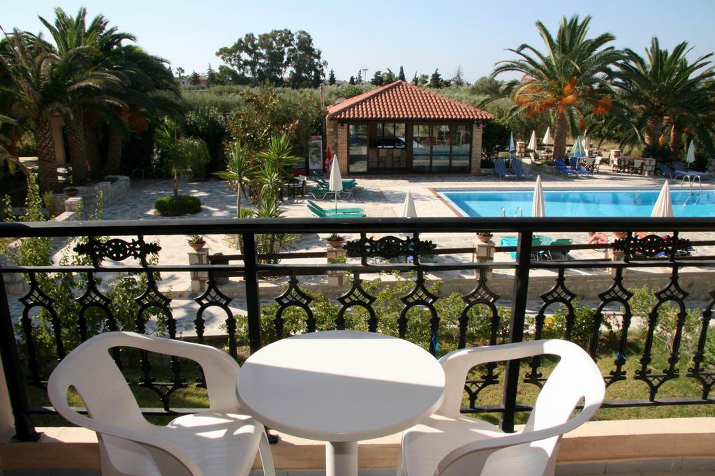 Daniel Hotel (Adults Only) Kalamákion Dış mekan fotoğraf